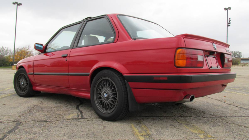Illustration for article titled At $12,000, Could This Rehabilitated 1991 BMW 318is Restore Your Faith?